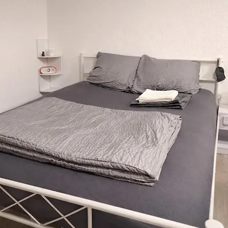 Apartmán Bright & Cozy With Relax Area & Kitchen *